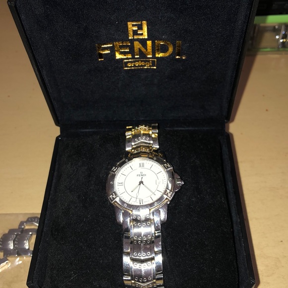 Fendi watch unisex - Picture 2 of 13